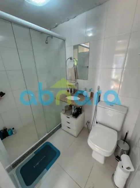 Casa com 4 quartos à venda, 440m2 em Rio De Janeiro - RJ - imagem 5 Foto 5 de Casa com 4 quartos à venda, 440m2 em Rio De Janeiro - RJ