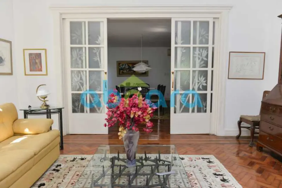 Foto 9 de Casa com 4 quartos à venda, 750m2 em Rio De Janeiro - RJ