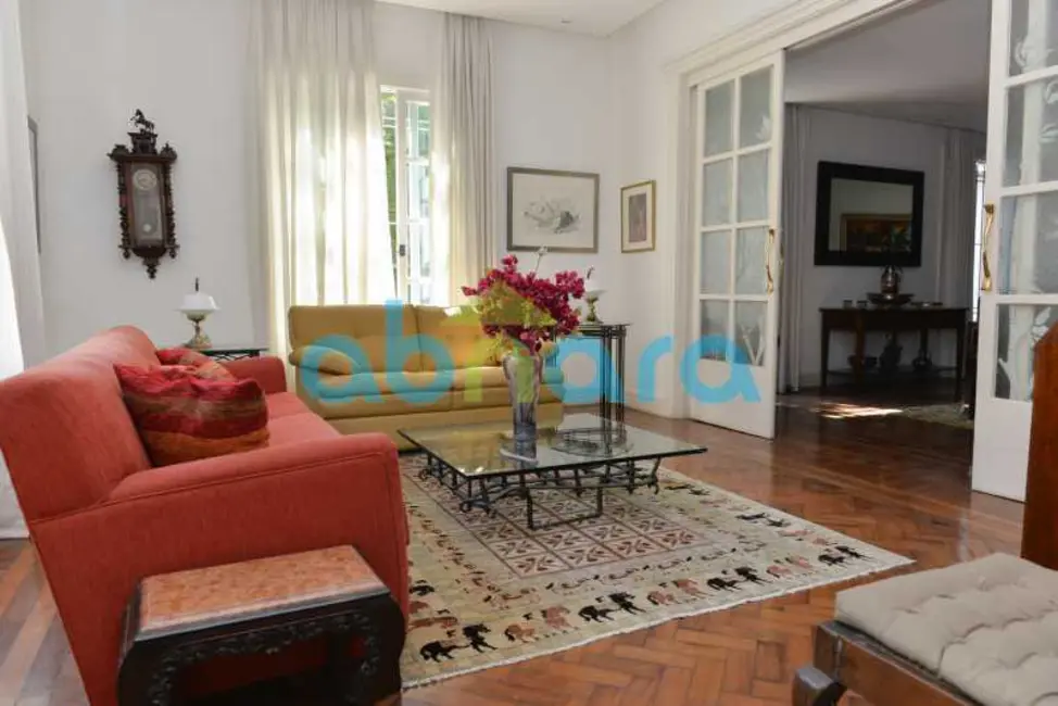 Foto 2 de Casa com 4 quartos à venda, 750m2 em Rio De Janeiro - RJ