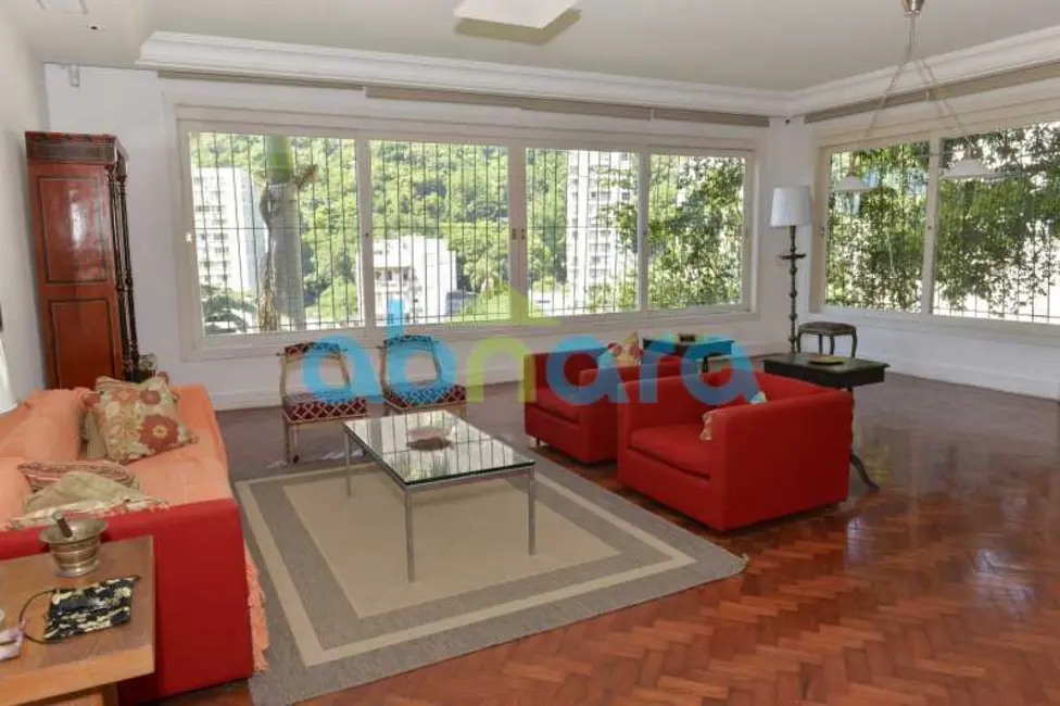 Foto 1 de Casa com 4 quartos à venda, 750m2 em Rio De Janeiro - RJ