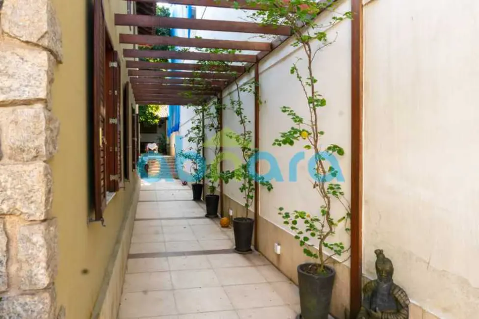 Foto 4 de Casa com 6 quartos à venda, 258m2 em Rio De Janeiro - RJ