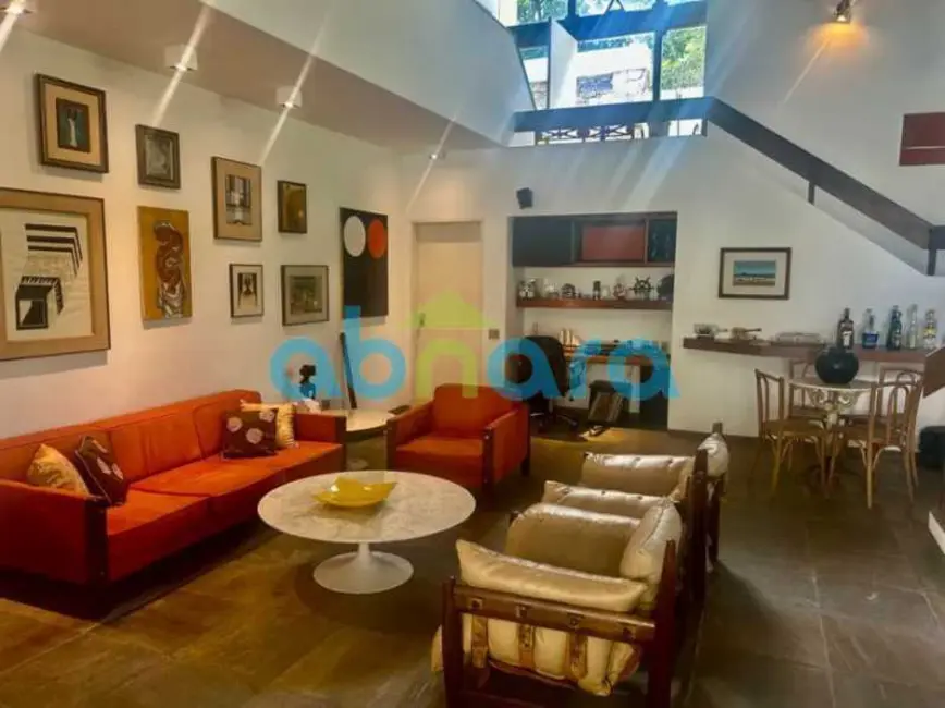 Casa de Condomínio com 5 quartos à venda, 619m2 em Rio De Janeiro - RJ - imagem 6 Foto 6 de Casa de Condomínio com 5 quartos à venda, 619m2 em Rio De Janeiro - RJ