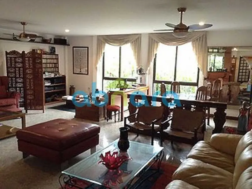 Casa de Condomínio com 9 quartos à venda, 1000m2 em Rio De Janeiro - RJ - imagem 4 Foto 4 de Casa de Condomínio com 9 quartos à venda, 1000m2 em Rio De Janeiro - RJ