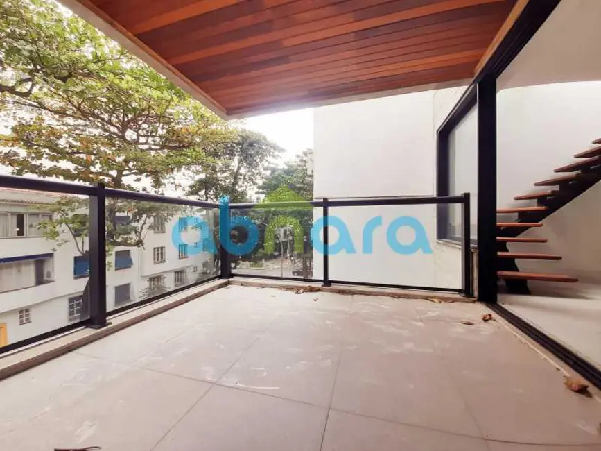 Cobertura com 2 quartos à venda, 181m2 em Rio De Janeiro - RJ - imagem 1 Foto 1 de Cobertura com 2 quartos à venda, 181m2 em Rio De Janeiro - RJ