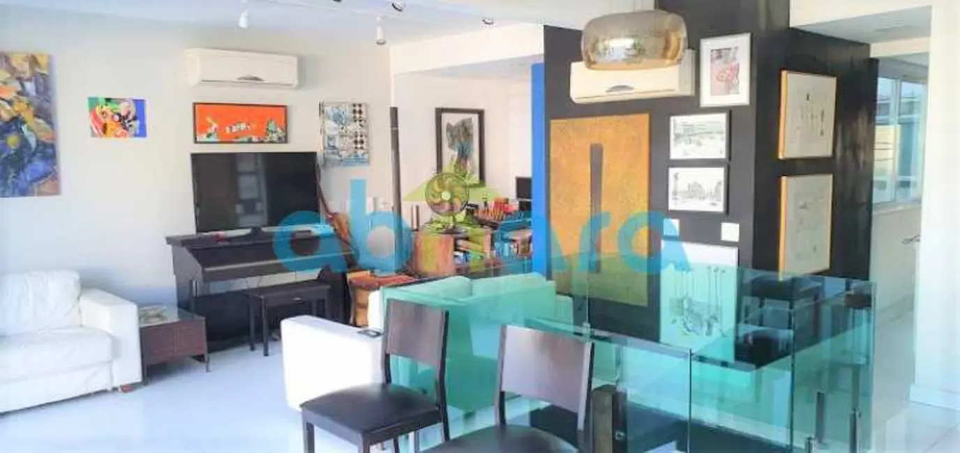 Foto 9 de Cobertura com 2 quartos à venda, 235m2 em Rio De Janeiro - RJ