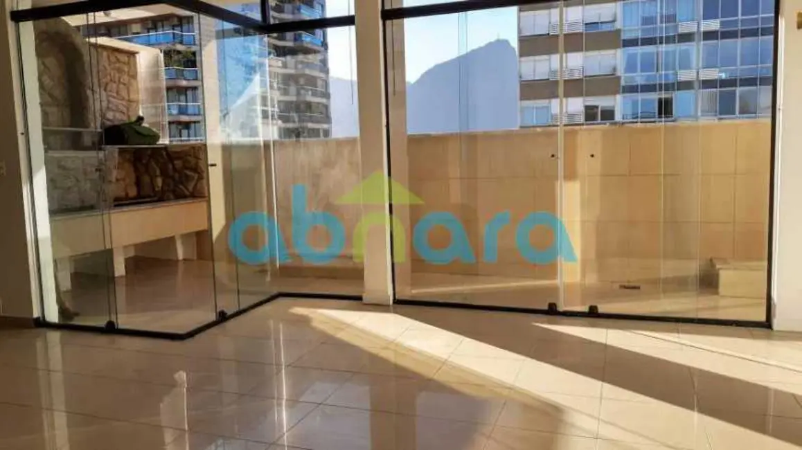 Foto 6 de Cobertura com 3 quartos à venda, 245m2 em Rio De Janeiro - RJ