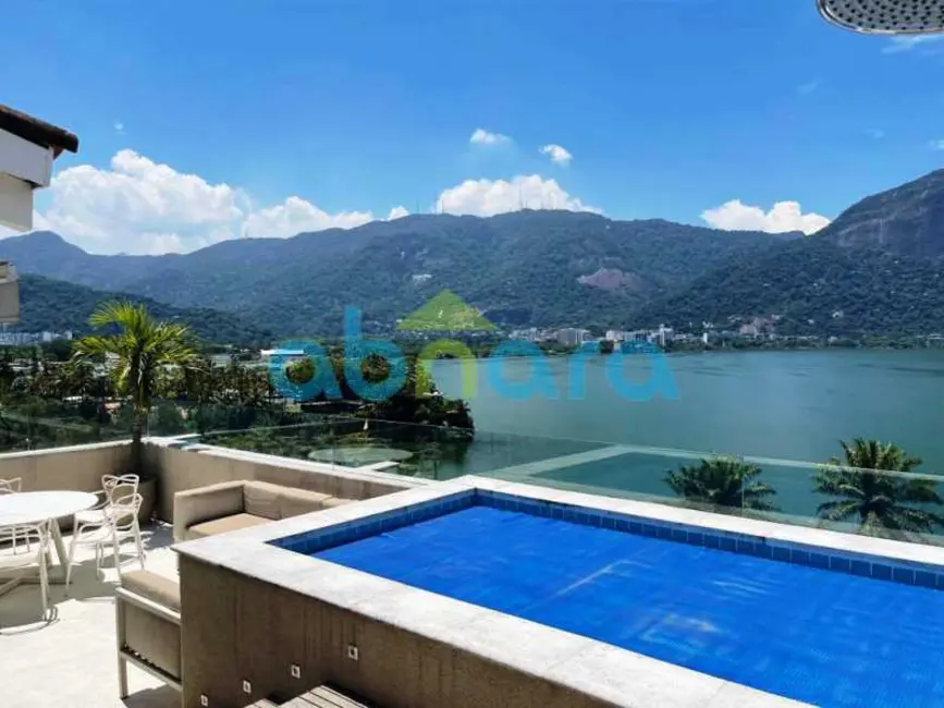 Foto 1 de Cobertura com 3 quartos à venda, 202m2 em Rio De Janeiro - RJ