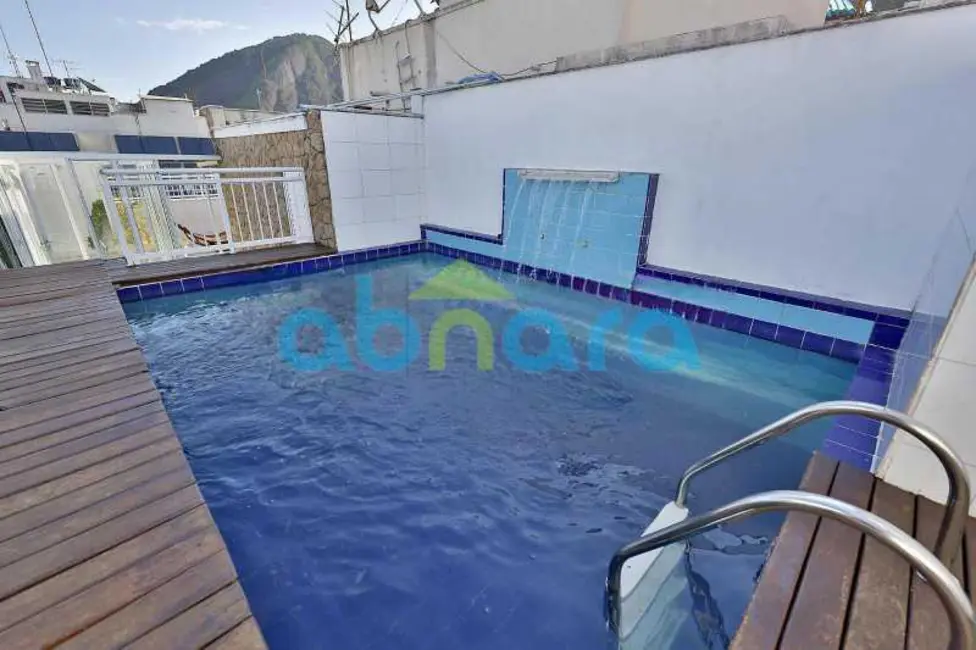 Foto 2 de Cobertura com 3 quartos à venda, 300m2 em Rio De Janeiro - RJ