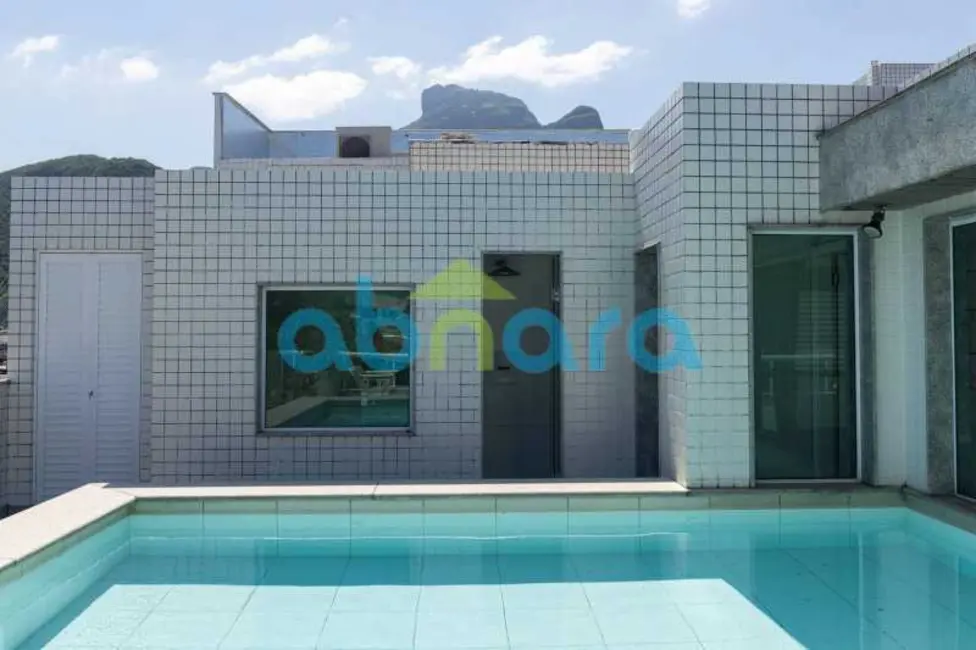 Foto 4 de Cobertura com 3 quartos à venda, 420m2 em Rio De Janeiro - RJ