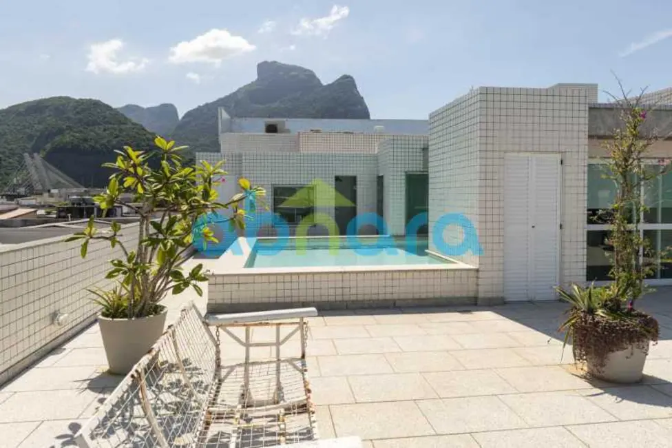 Foto 3 de Cobertura com 3 quartos à venda, 420m2 em Rio De Janeiro - RJ
