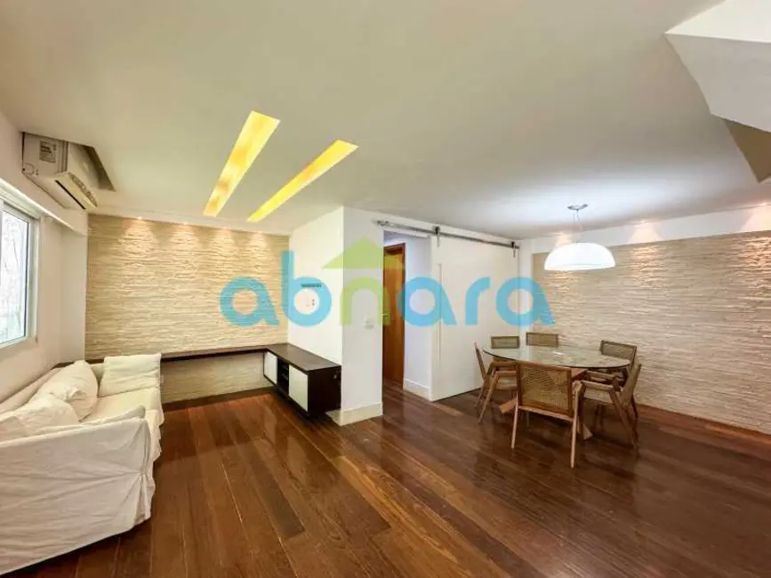 Foto 1 de Cobertura com 3 quartos à venda, 180m2 em Rio De Janeiro - RJ