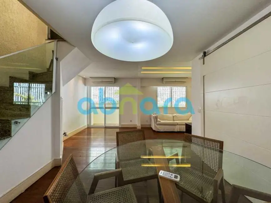 Foto 3 de Cobertura com 3 quartos à venda, 180m2 em Rio De Janeiro - RJ