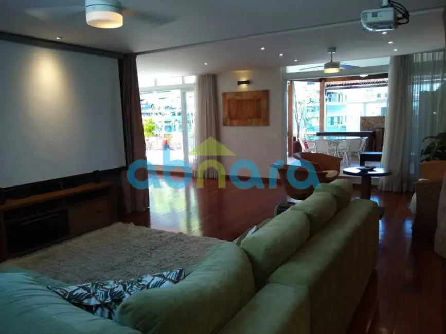 Foto 6 de Cobertura com 4 quartos à venda, 400m2 em Rio De Janeiro - RJ