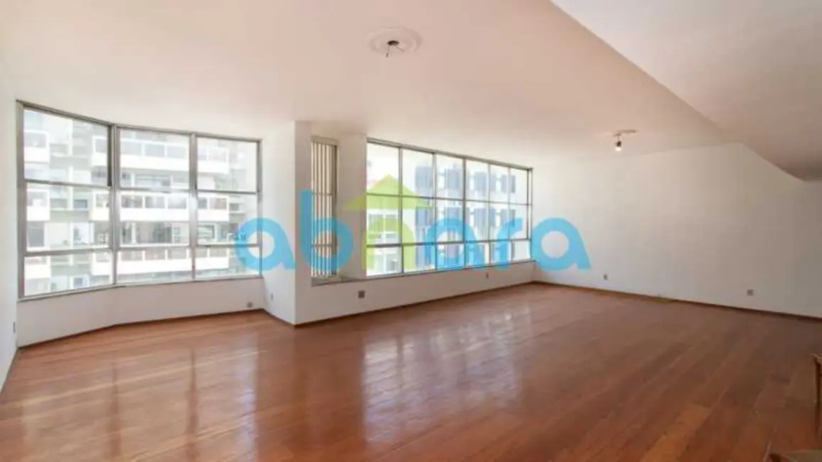 Foto 7 de Cobertura com 4 quartos à venda, 457m2 em Rio De Janeiro - RJ