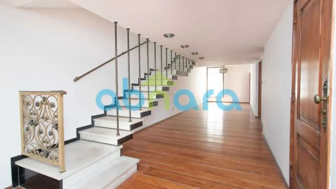 Foto 9 de Cobertura com 4 quartos à venda, 457m2 em Rio De Janeiro - RJ