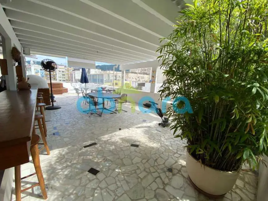 Foto 3 de Cobertura com 4 quartos à venda, 500m2 em Rio De Janeiro - RJ
