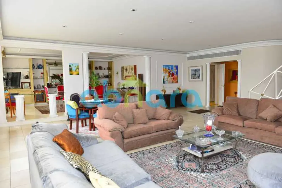 Foto 2 de Cobertura com 4 quartos à venda, 400m2 em Rio De Janeiro - RJ