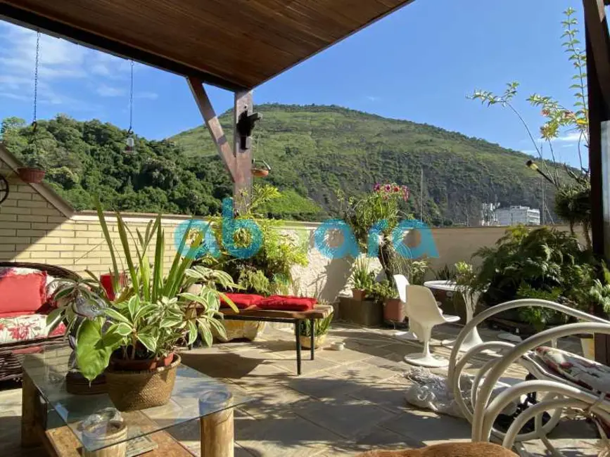 Foto 4 de Cobertura com 4 quartos à venda, 230m2 em Rio De Janeiro - RJ