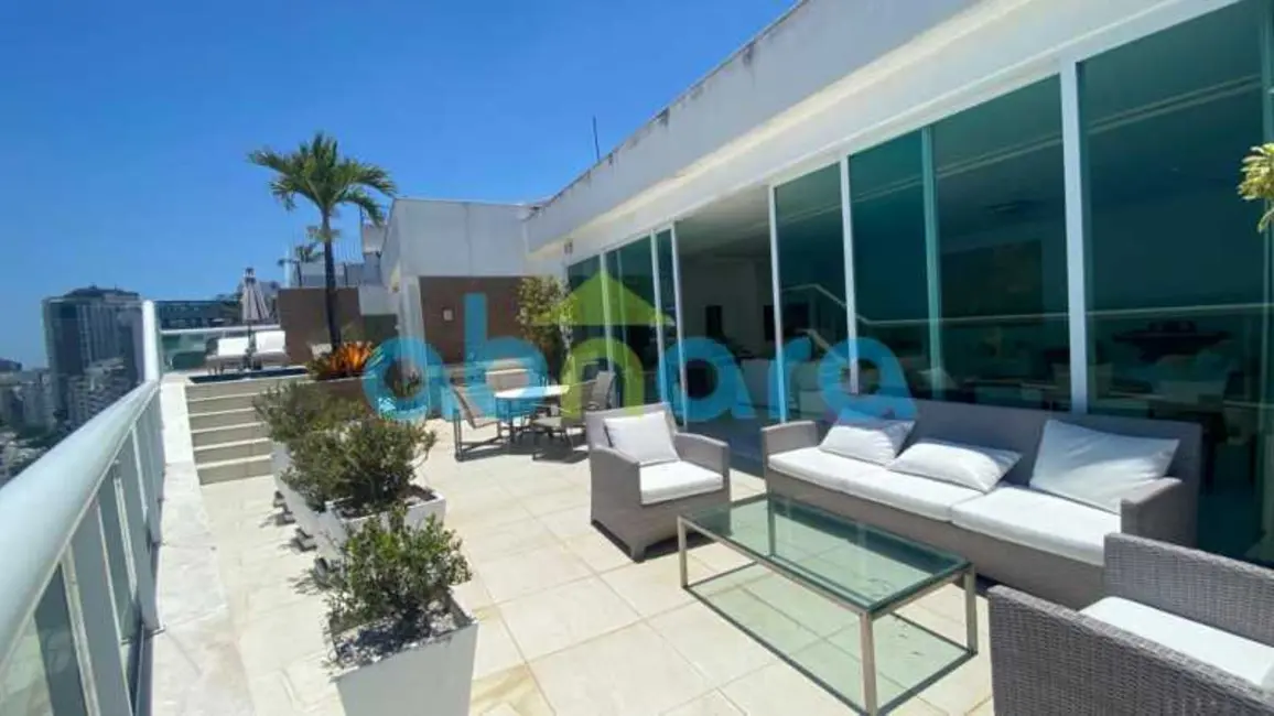 Cobertura com 4 quartos à venda, 680m2 em Rio De Janeiro - RJ - imagem 1 Foto 1 de Cobertura com 4 quartos à venda, 680m2 em Rio De Janeiro - RJ
