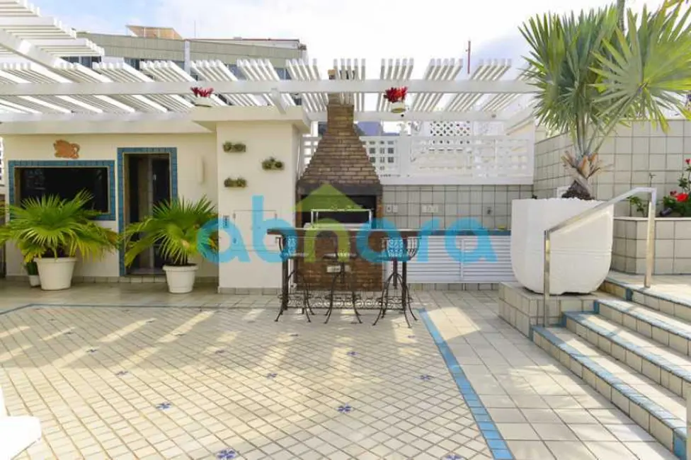 Foto 4 de Cobertura com 5 quartos à venda, 1500m2 em Rio De Janeiro - RJ