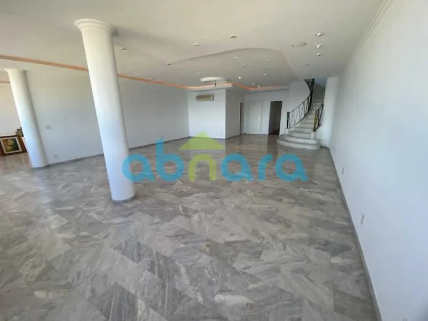 Cobertura com 5 quartos à venda, 562m2 em Rio De Janeiro - RJ - imagem 3 Foto 3 de Cobertura com 5 quartos à venda, 562m2 em Rio De Janeiro - RJ