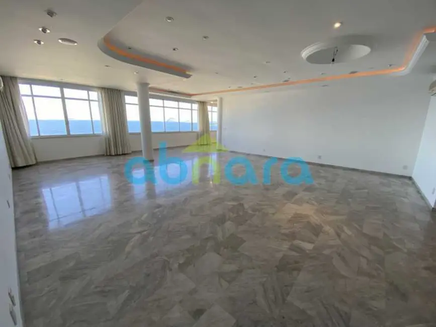 Cobertura com 5 quartos à venda, 562m2 em Rio De Janeiro - RJ - imagem 1 Foto 1 de Cobertura com 5 quartos à venda, 562m2 em Rio De Janeiro - RJ
