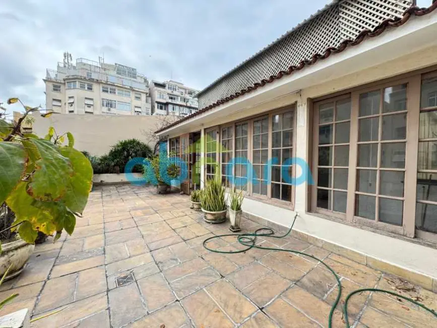 Foto 3 de Cobertura com 6 quartos à venda, 300m2 em Rio De Janeiro - RJ