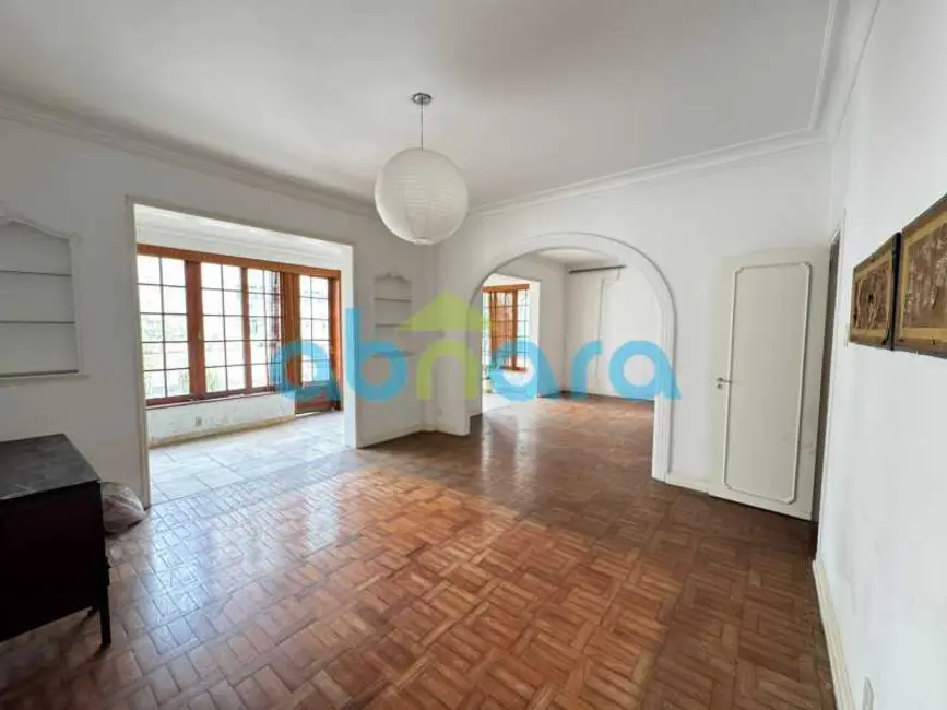 Foto 2 de Cobertura com 6 quartos à venda, 300m2 em Rio De Janeiro - RJ