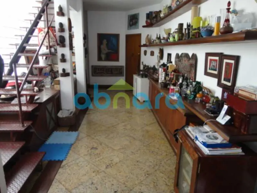 Foto 6 de Cobertura com 8 quartos à venda, 580m2 em Rio De Janeiro - RJ
