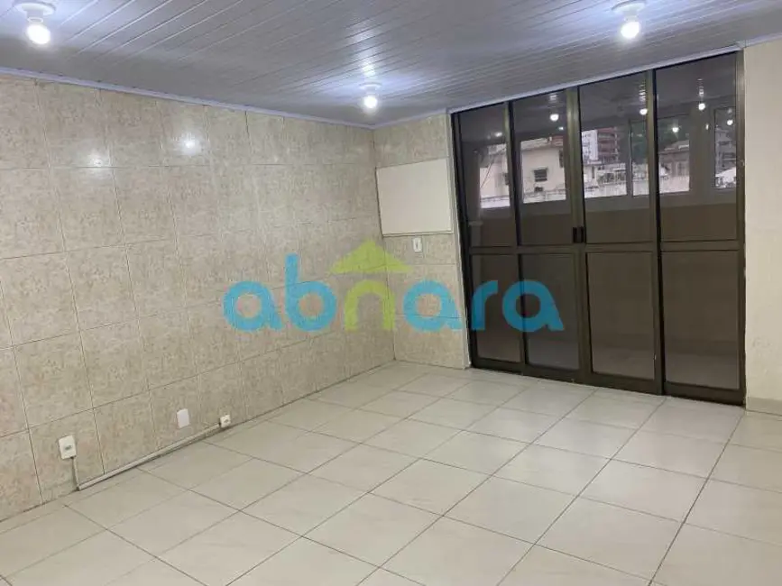Sala Comercial à venda, 151m2 em Rio De Janeiro - RJ - imagem 5 Foto 5 de Sala Comercial à venda, 151m2 em Rio De Janeiro - RJ