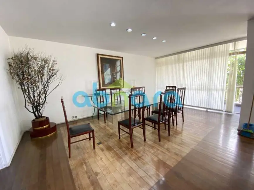 Foto 5 de Apartamento com 4 quartos à venda, 355m2 em Rio De Janeiro - RJ