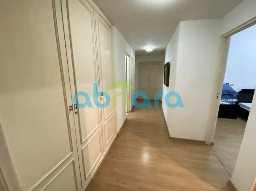 Foto 9 de Apartamento com 4 quartos à venda, 355m2 em Rio De Janeiro - RJ