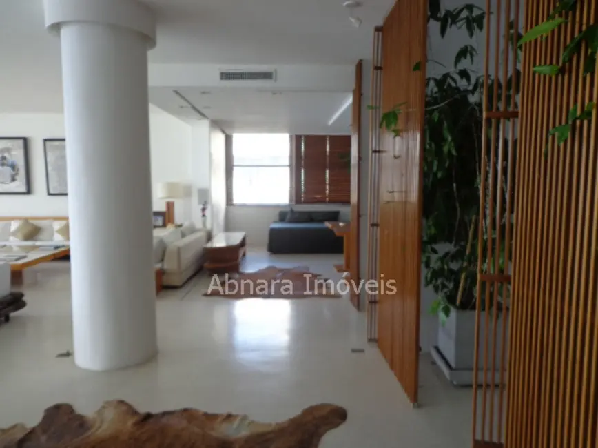 Foto 8 de Apartamento com 5 quartos à venda, 600m2 em Rio De Janeiro - RJ