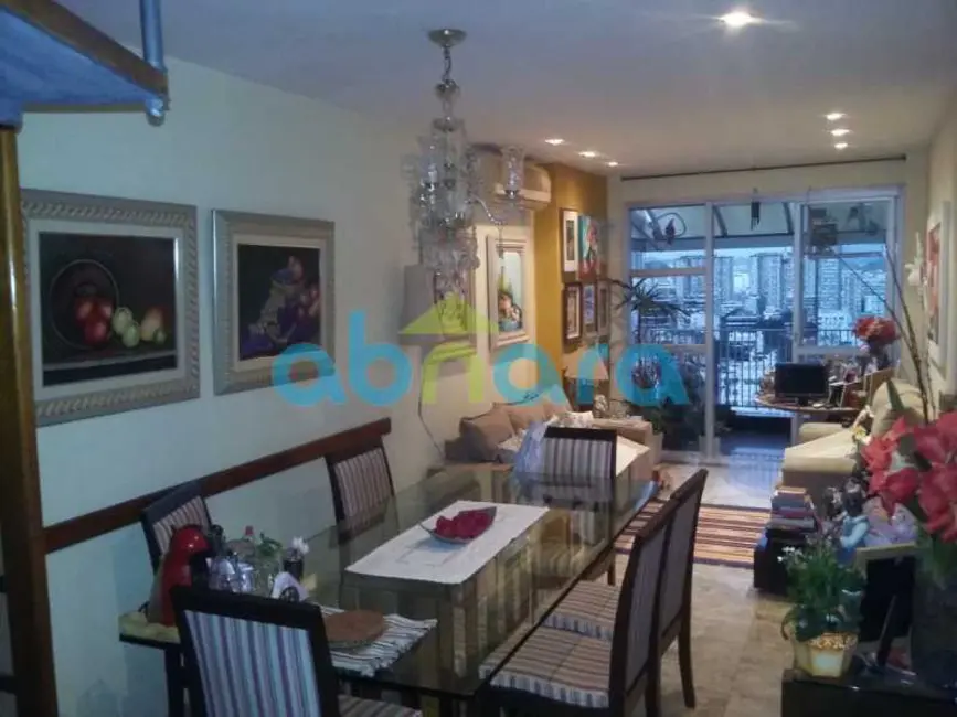 Foto 4 de Cobertura com 3 quartos à venda, 200m2 em Rio De Janeiro - RJ