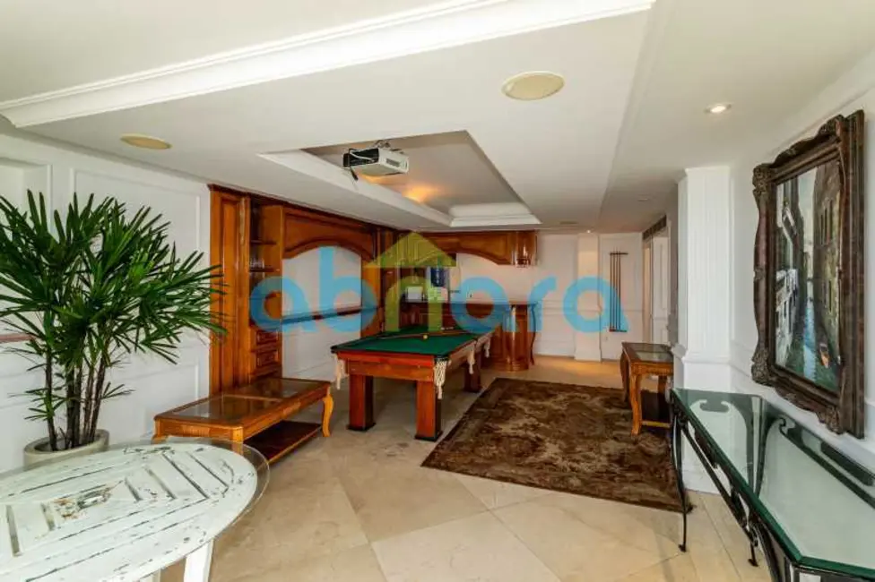 Cobertura com 4 quartos à venda, 900m2 em Rio De Janeiro - RJ - imagem 4 Foto 4 de Cobertura com 4 quartos à venda, 900m2 em Rio De Janeiro - RJ