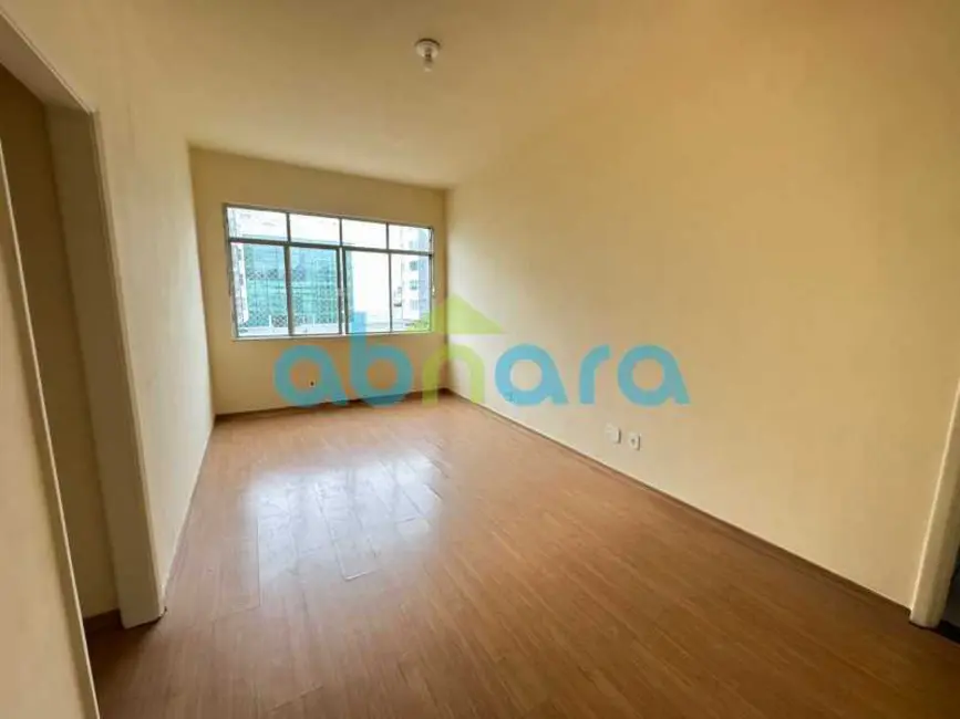 Foto 3 de Apartamento com 2 quartos à venda, 62m2 em Rio De Janeiro - RJ