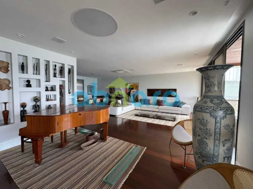 Foto 9 de Apartamento com 4 quartos à venda, 375m2 em Rio De Janeiro - RJ