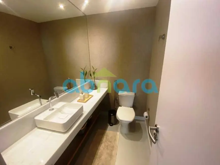 Foto 8 de Apartamento com 5 quartos à venda, 216m2 em Rio De Janeiro - RJ