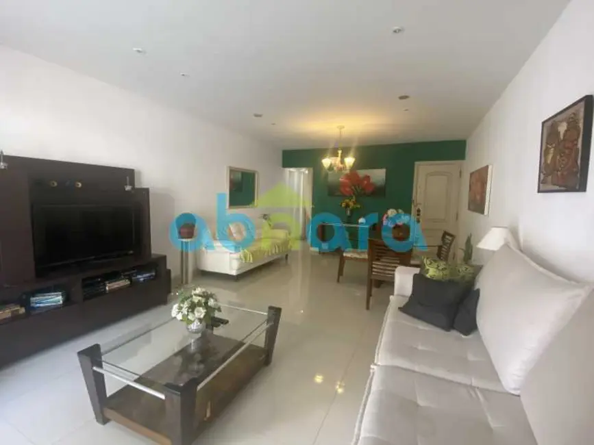 Foto 2 de Apartamento com 2 quartos à venda, 130m2 em Rio De Janeiro - RJ