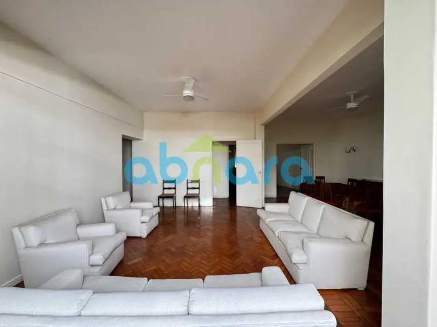 Foto 1 de Apartamento com 3 quartos à venda, 190m2 em Rio De Janeiro - RJ