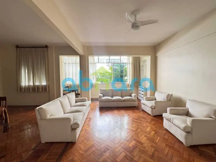 Foto 2 de Apartamento com 3 quartos à venda, 190m2 em Rio De Janeiro - RJ