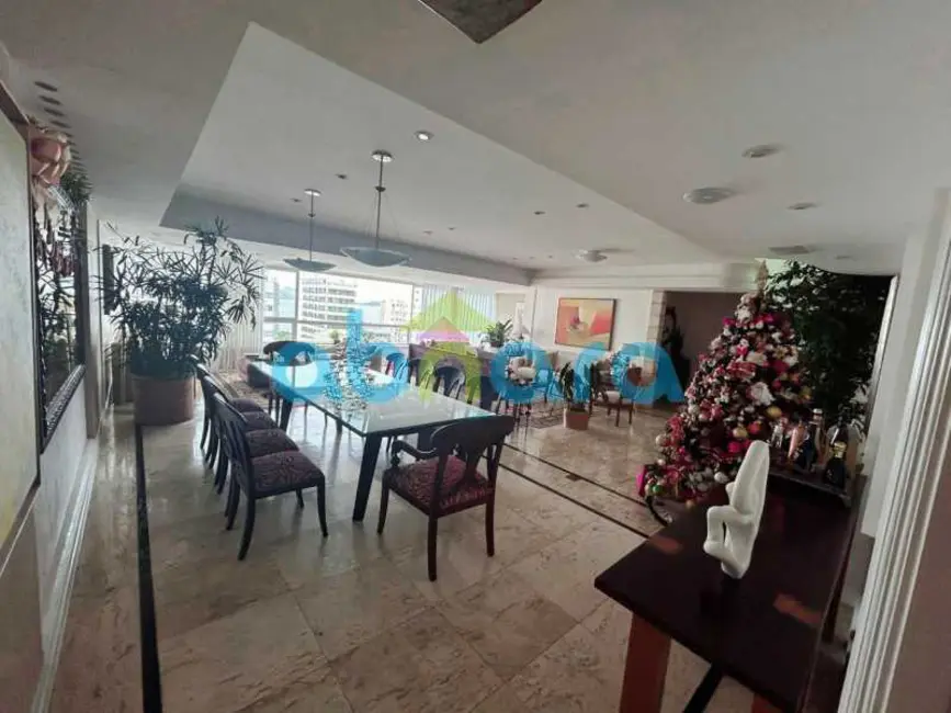 Foto 4 de Cobertura com 5 quartos à venda, 320m2 em Rio De Janeiro - RJ