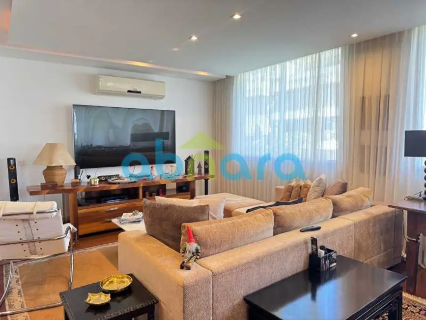 Foto 2 de Cobertura com 3 quartos à venda, 251m2 em Rio De Janeiro - RJ