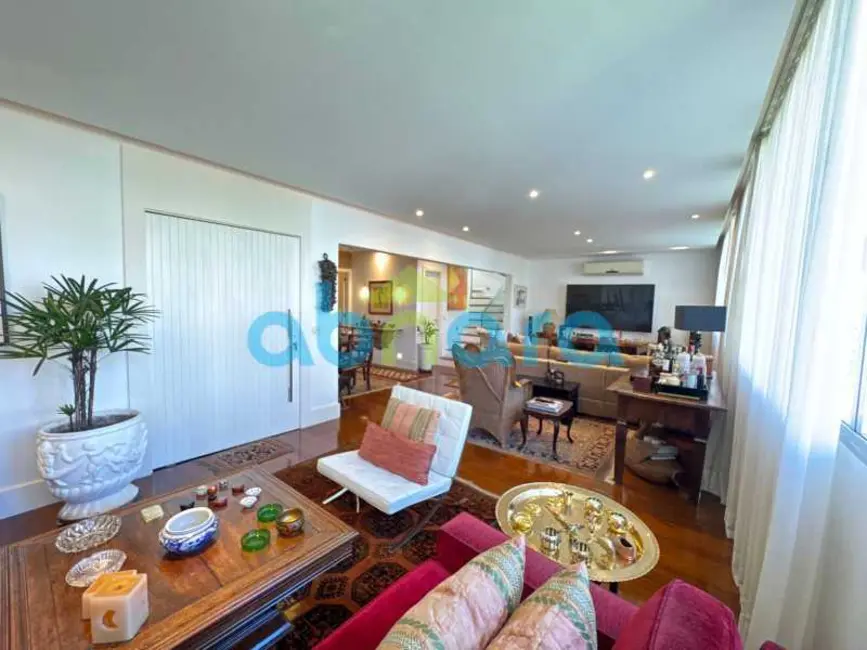 Foto 6 de Cobertura com 3 quartos à venda, 251m2 em Rio De Janeiro - RJ