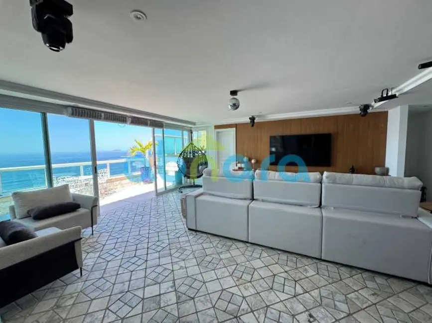 Foto 9 de Cobertura com 3 quartos à venda, 390m2 em Rio De Janeiro - RJ