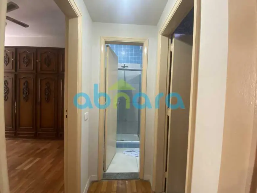 Foto 9 de Apartamento com 2 quartos à venda, 70m2 em Rio De Janeiro - RJ