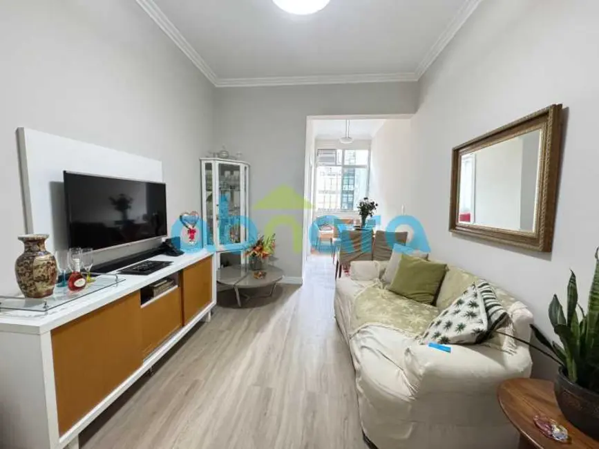 Apartamento com 2 quartos à venda, 65m2 em Rio De Janeiro - RJ - imagem 2 Foto 2 de Apartamento com 2 quartos à venda, 65m2 em Rio De Janeiro - RJ