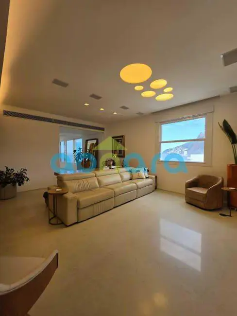 Foto 2 de Apartamento com 2 quartos à venda, 283m2 em Rio De Janeiro - RJ