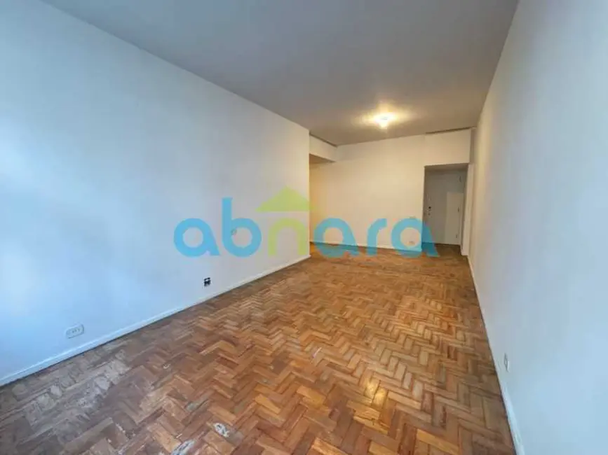 Foto 2 de Apartamento com 3 quartos à venda, 140m2 em Rio De Janeiro - RJ
