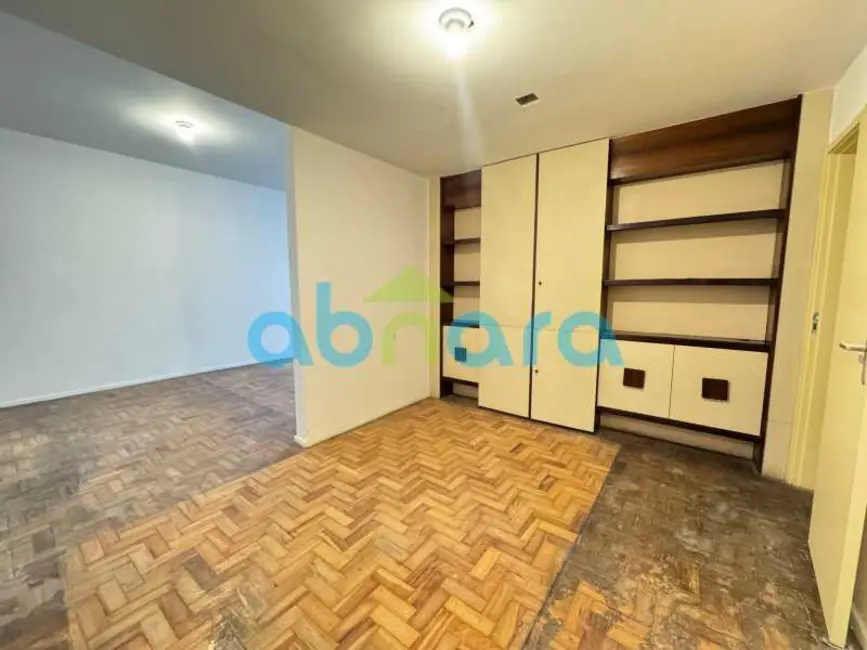 Foto 4 de Apartamento com 3 quartos à venda, 140m2 em Rio De Janeiro - RJ